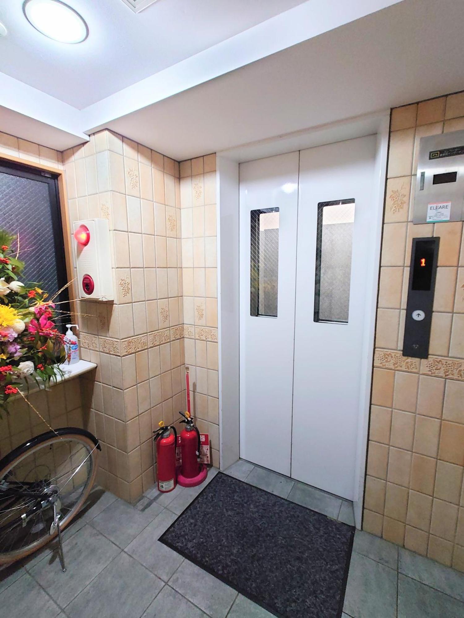 Honeys Guest House Tokyo Esterno foto